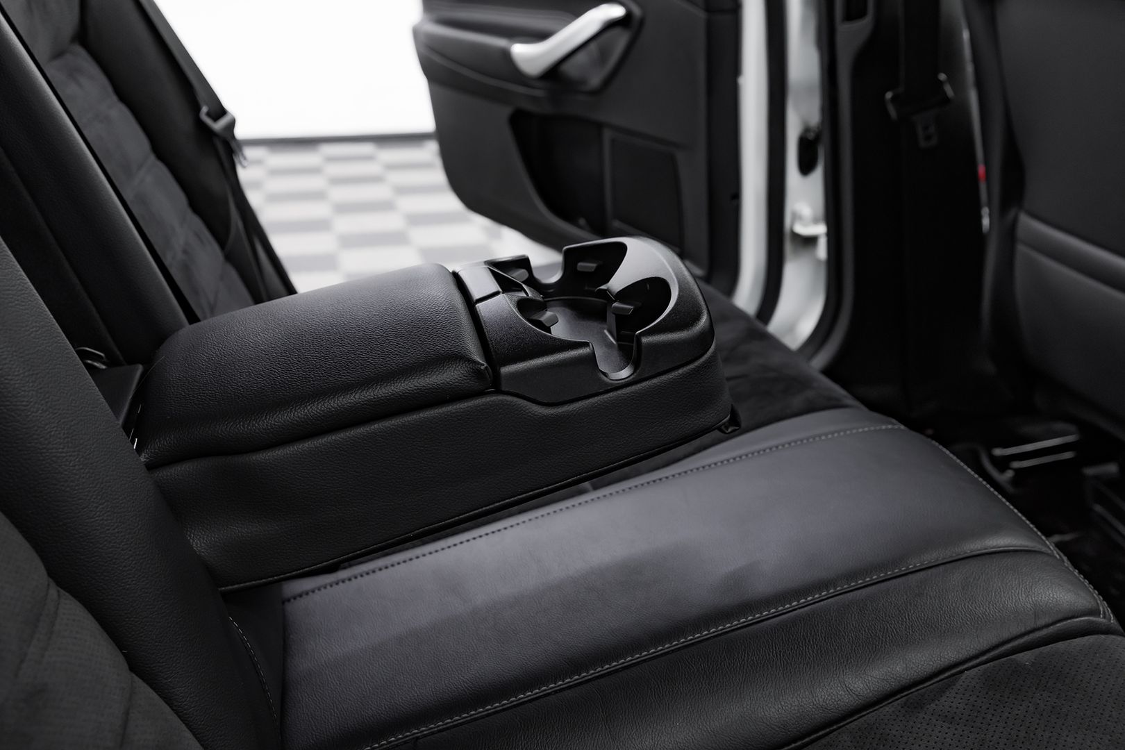 Ford Mondeo, IV Рестайлинг, 2012 фото 22