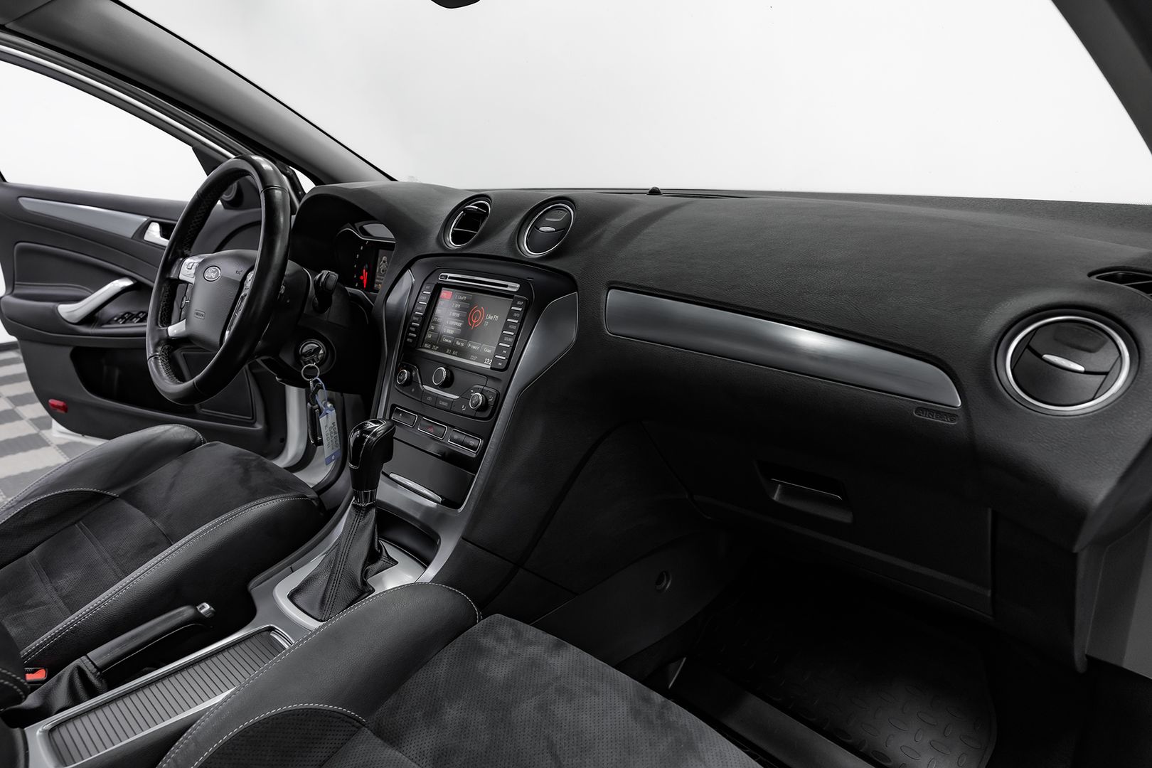 Ford Mondeo, IV Рестайлинг, 2012 фото 18