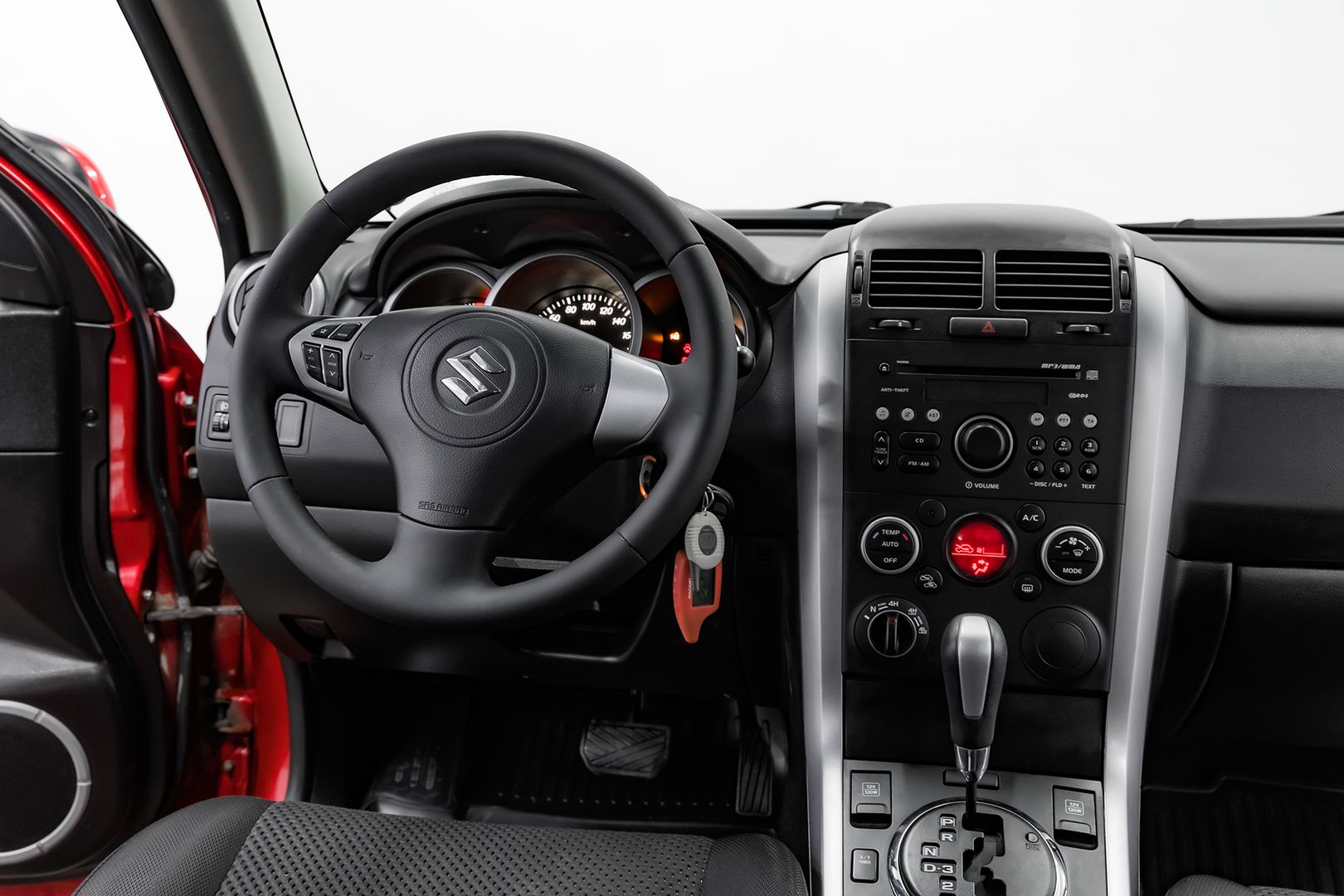 Suzuki Grand Vitara, II Рестайлинг, 2011 фото 11