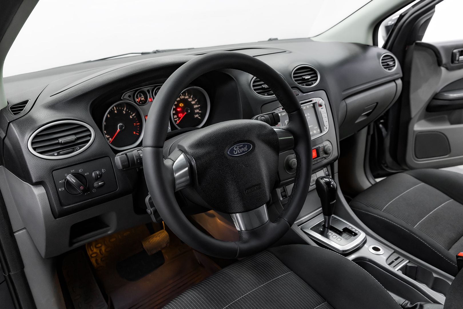 Ford Focus, II Рестайлинг, 2011 фото 8