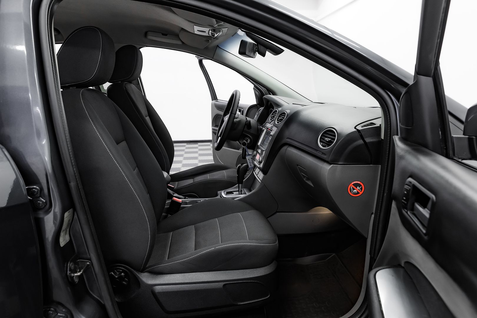 Ford Focus, II Рестайлинг, 2011 фото 12