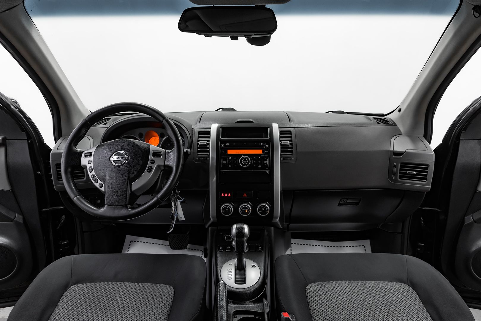 Nissan X-Trail, II, 2008 фото 9