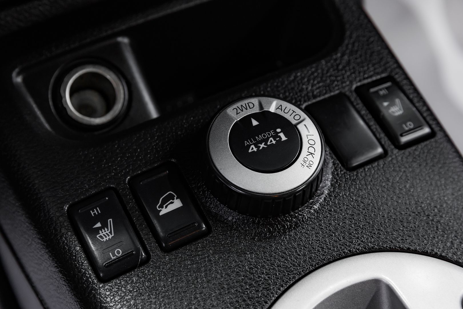 Nissan X-Trail, II, 2008 фото 13