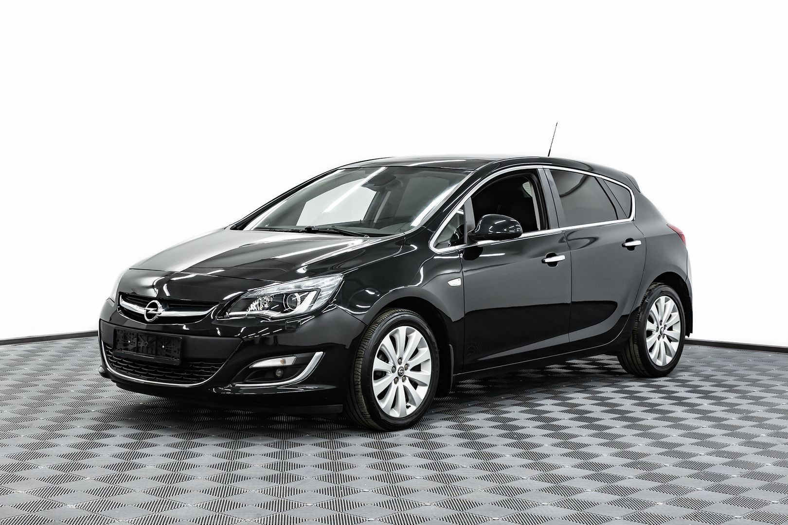 Opel Astra, J Рестайлинг, 2013