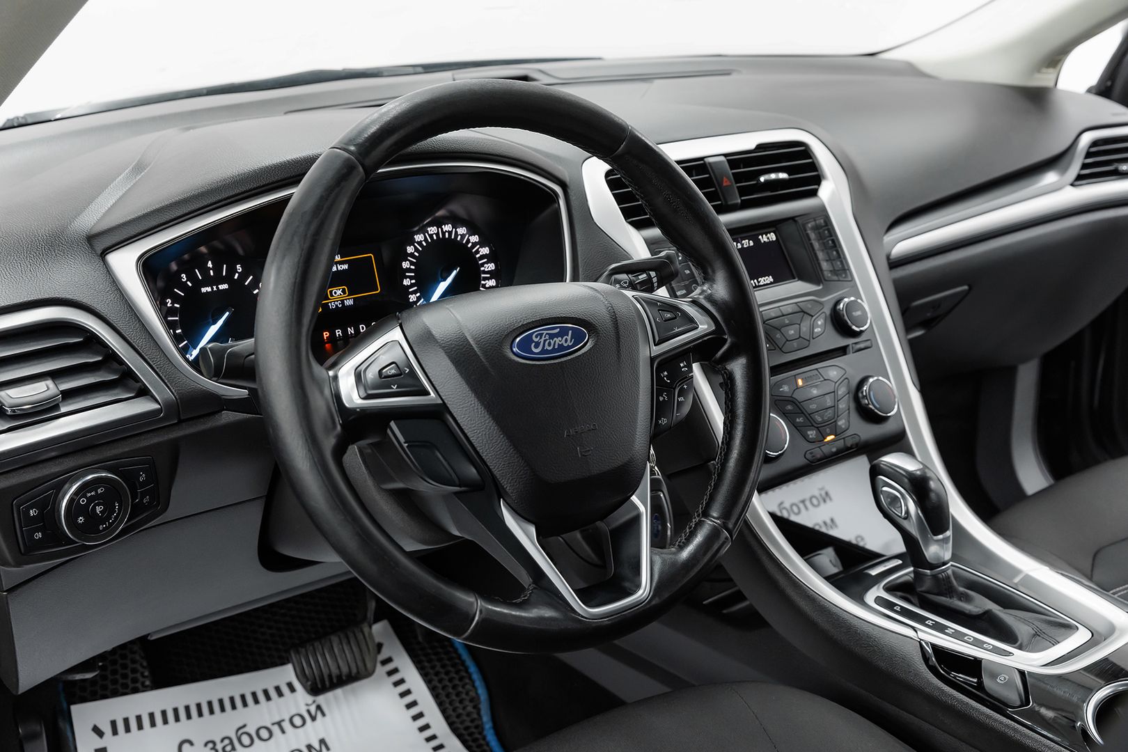 Ford Mondeo, V, 2016 фото 10