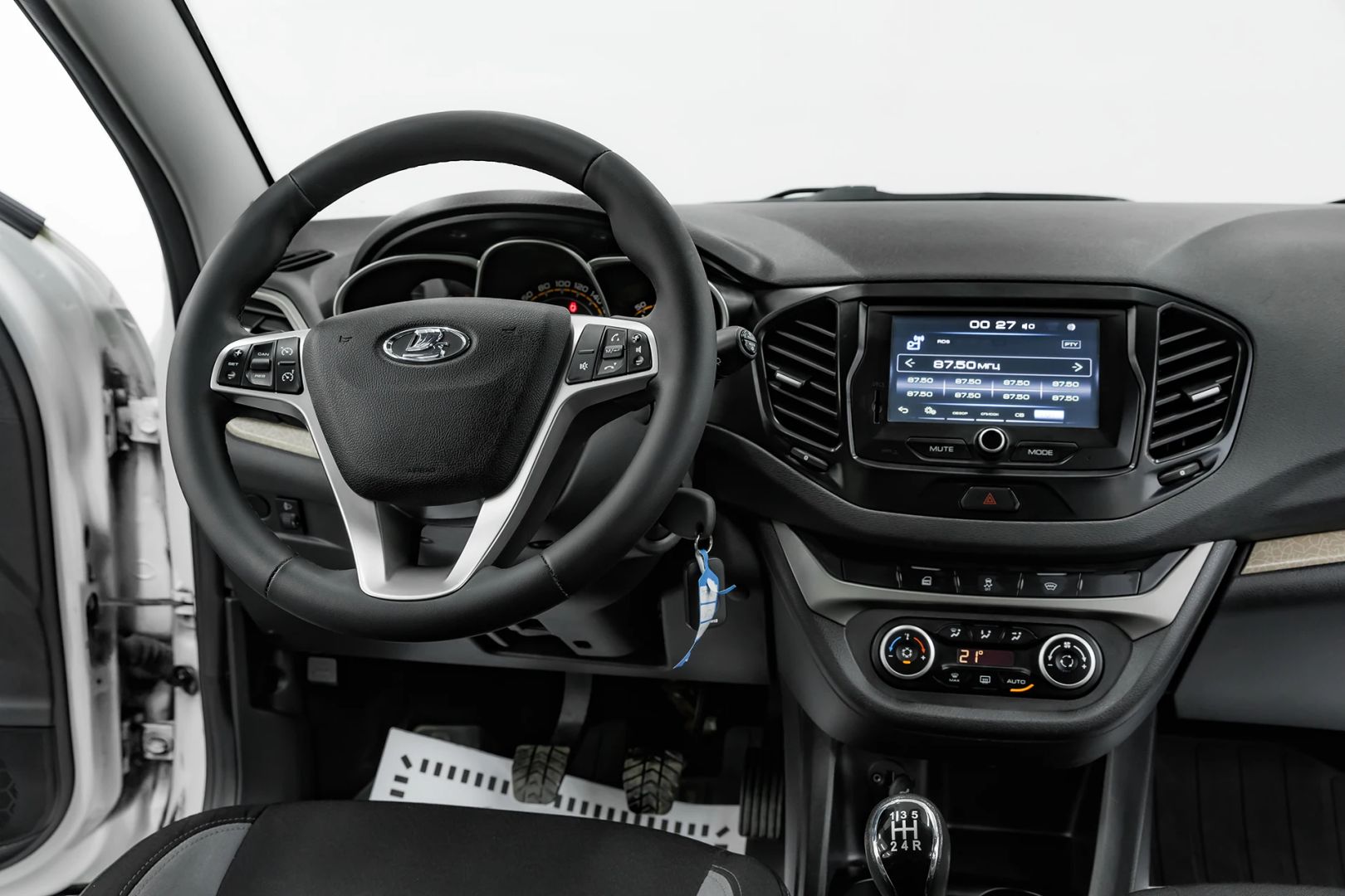 LADA (ВАЗ) Vesta, I, 2017 фото 9