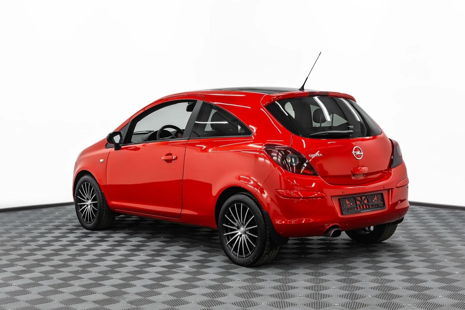 Opel Corsa, D Рестайлинг II, 2014 фото 4