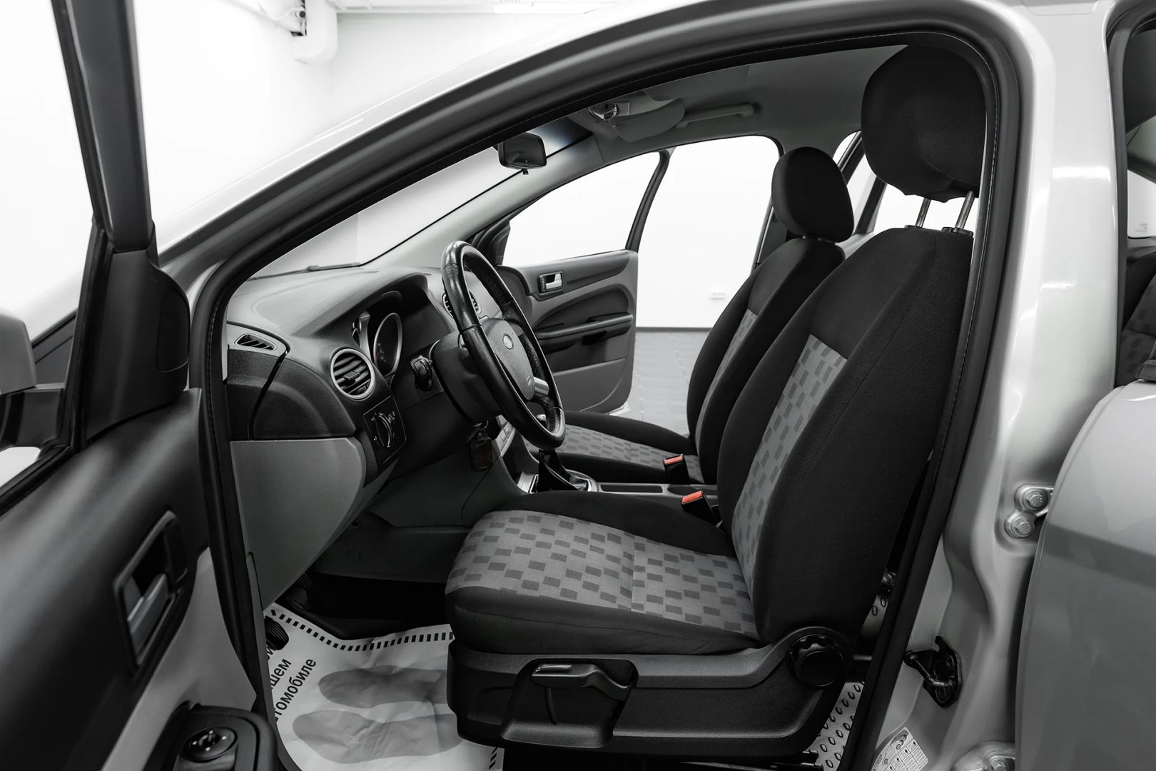 Ford Focus, II Рестайлинг, 2008 фото 7