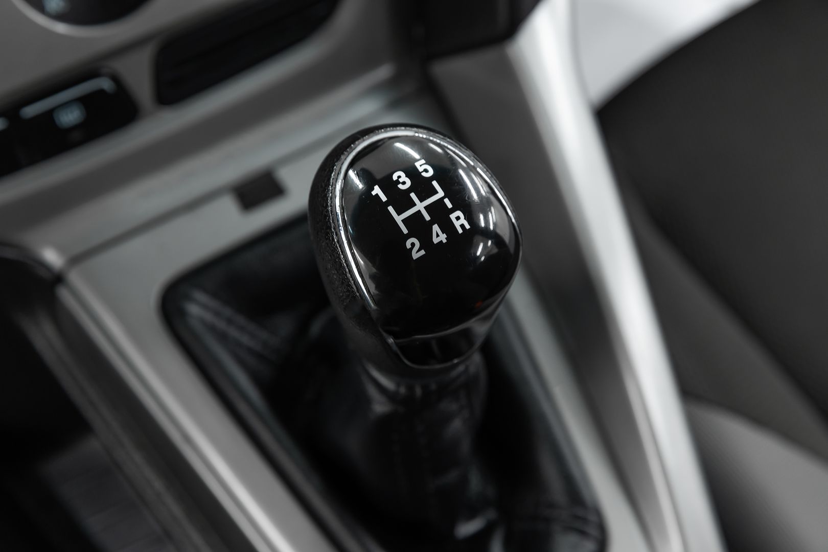 Ford Focus, III, 2013 фото 12