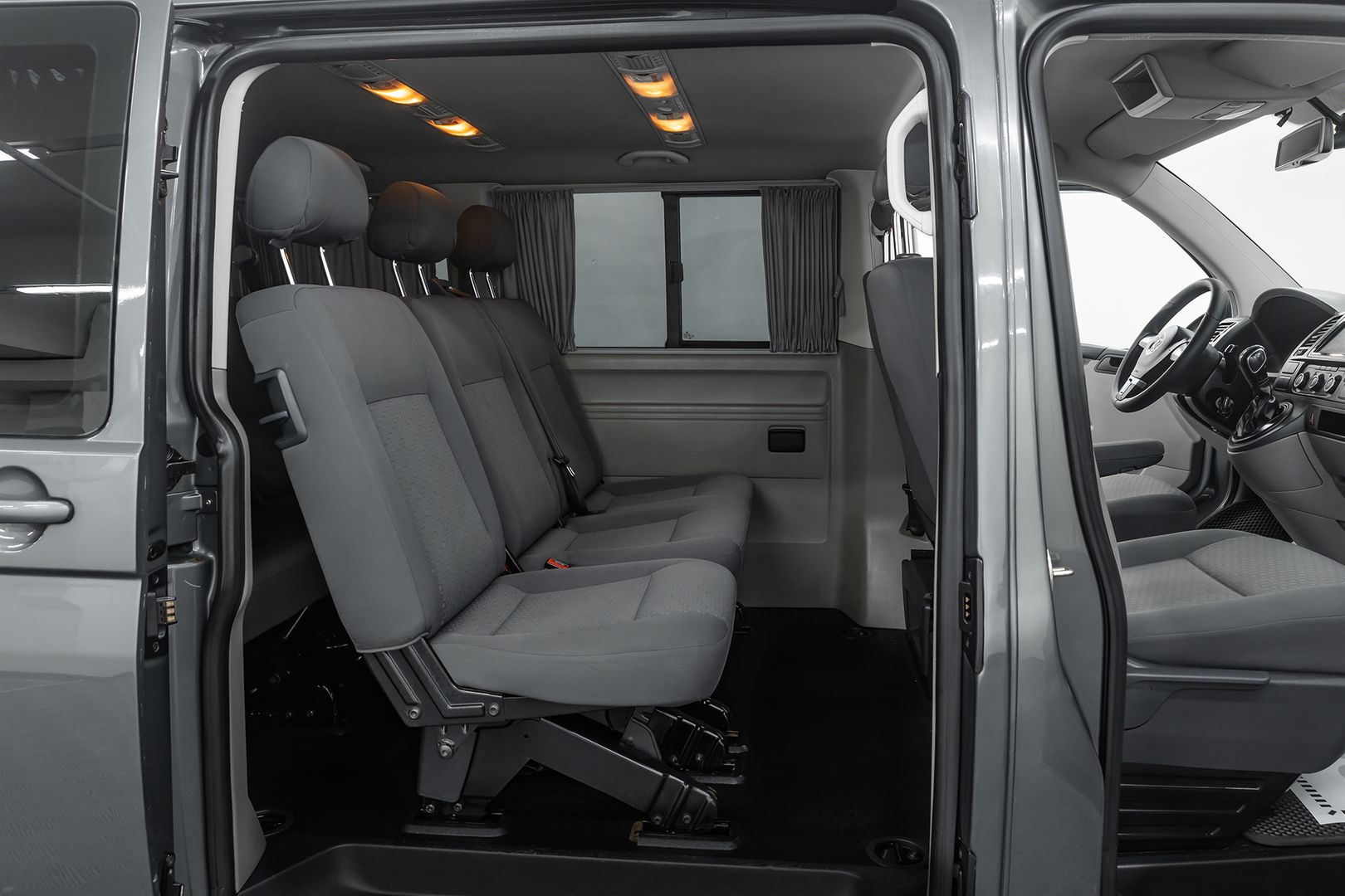 Volkswagen Caravelle, T5 Рестайлинг, 2012 фото 14