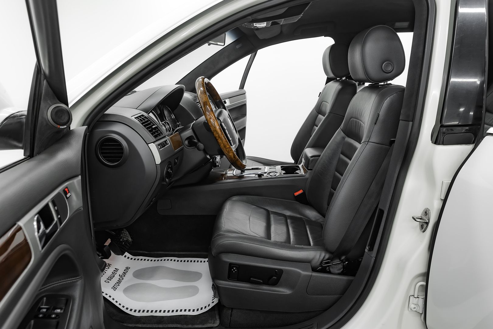 Volkswagen Touareg, I Рестайлинг, 2007 фото 8