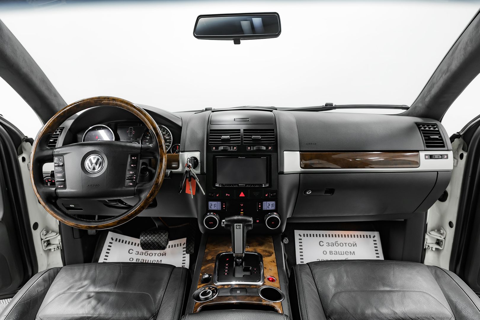 Volkswagen Touareg, I Рестайлинг, 2007 фото 9