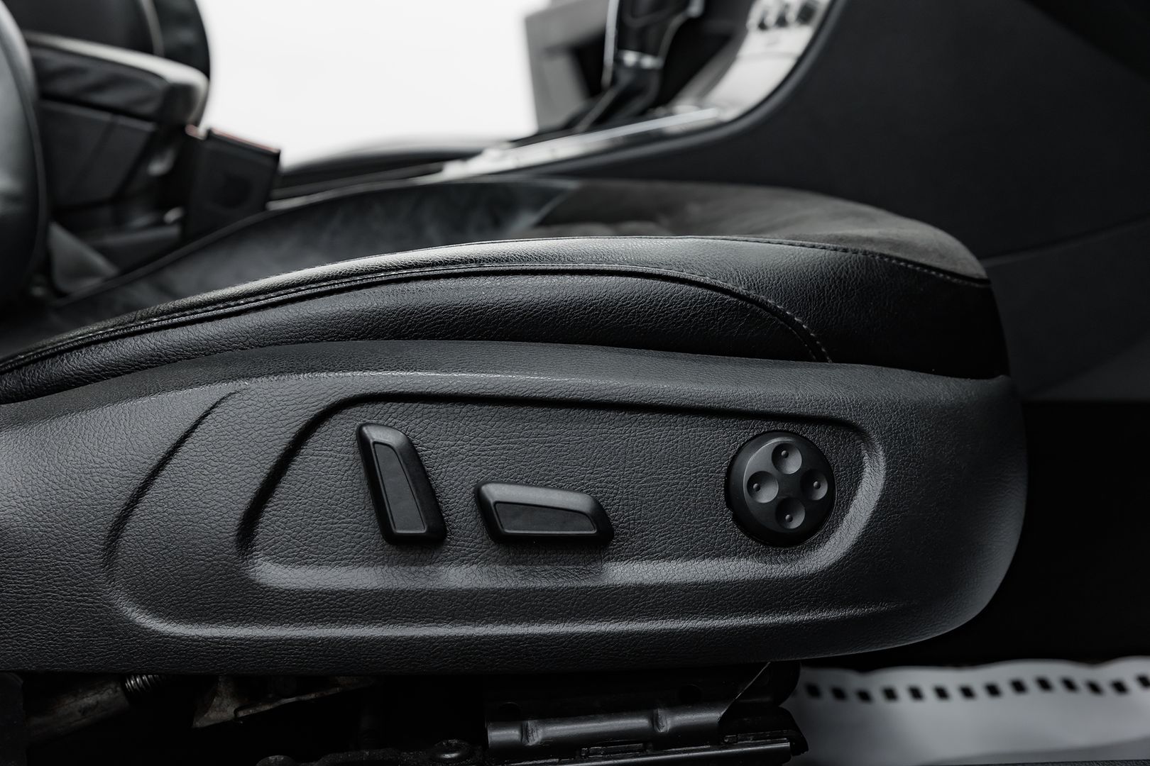 Volkswagen Passat, B7, 2012 фото 18