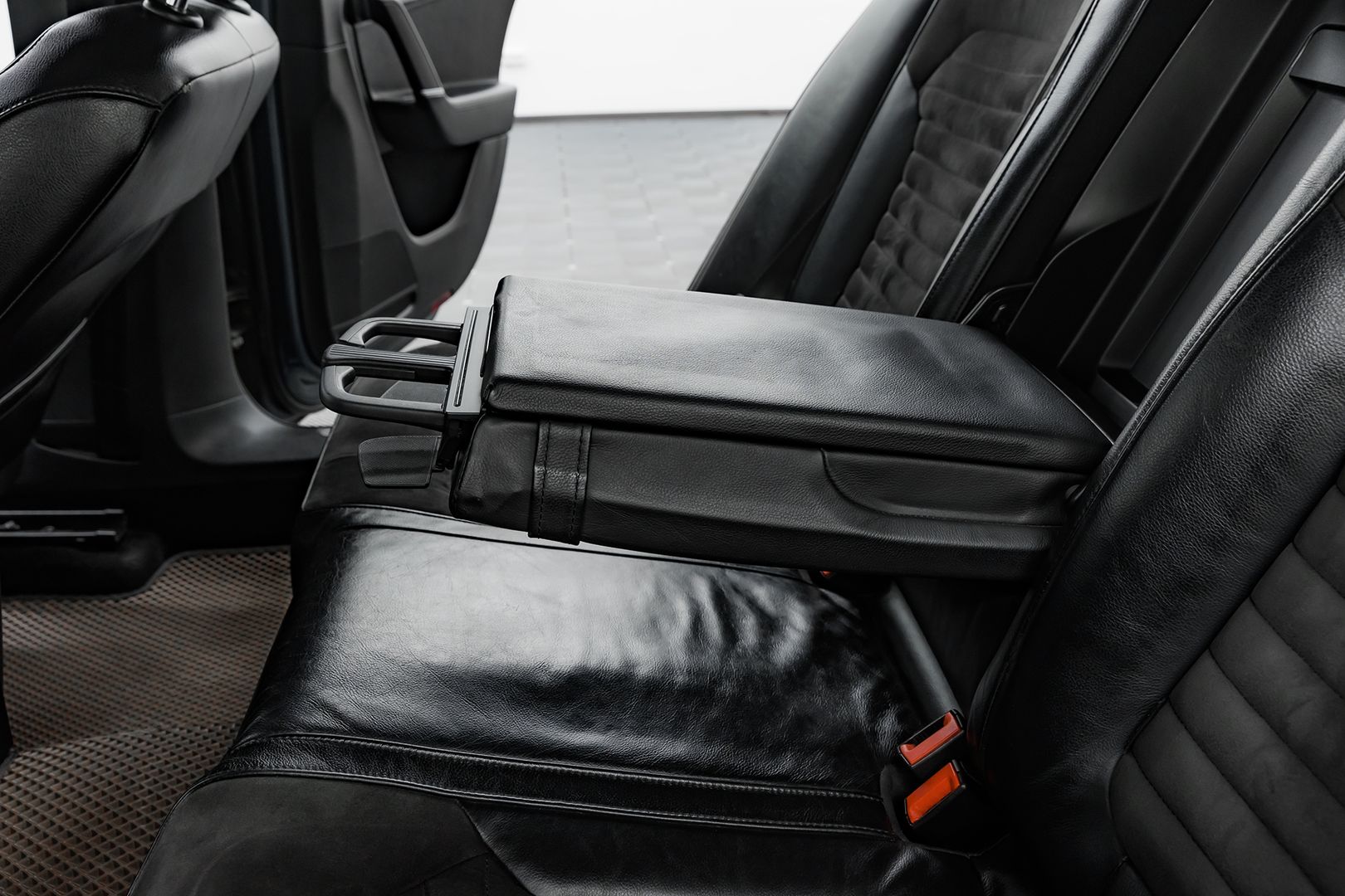 Volkswagen Passat, B7, 2012 фото 16