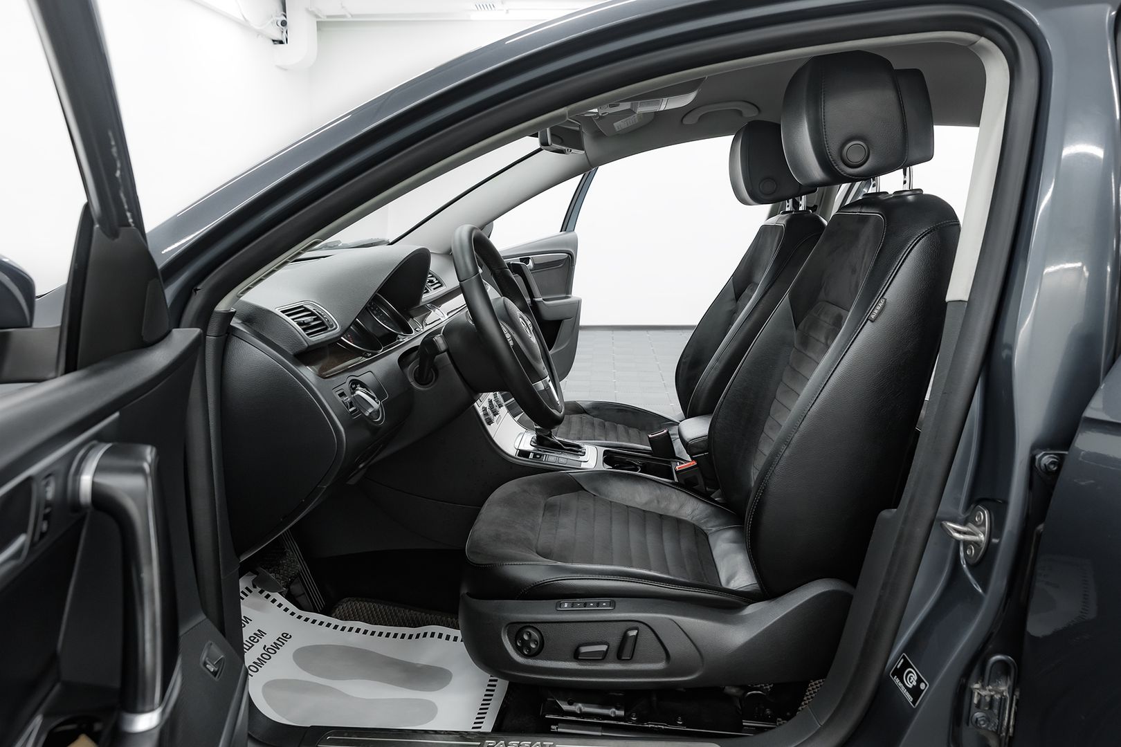 Volkswagen Passat, B7, 2012 фото 7