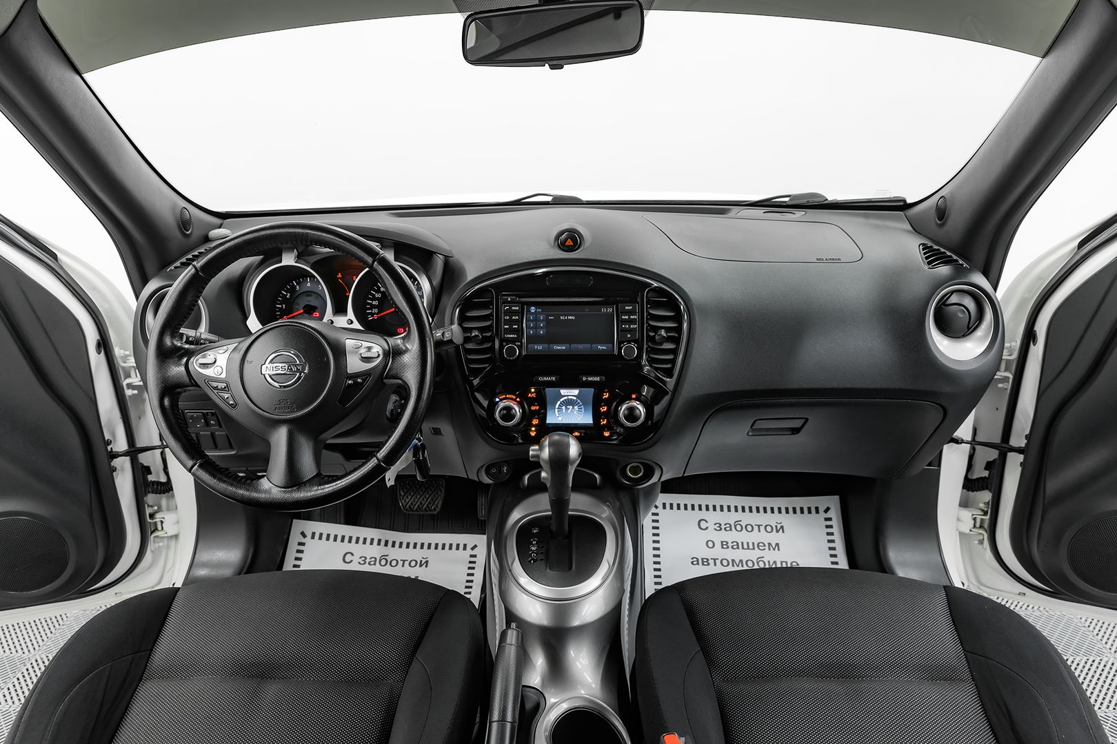 Nissan Juke, I, 2014 фото 9