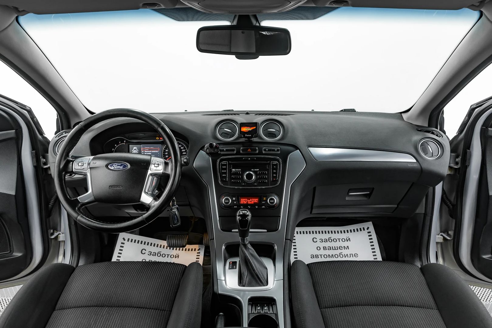 Ford Mondeo, IV Рестайлинг, 2011 фото 11