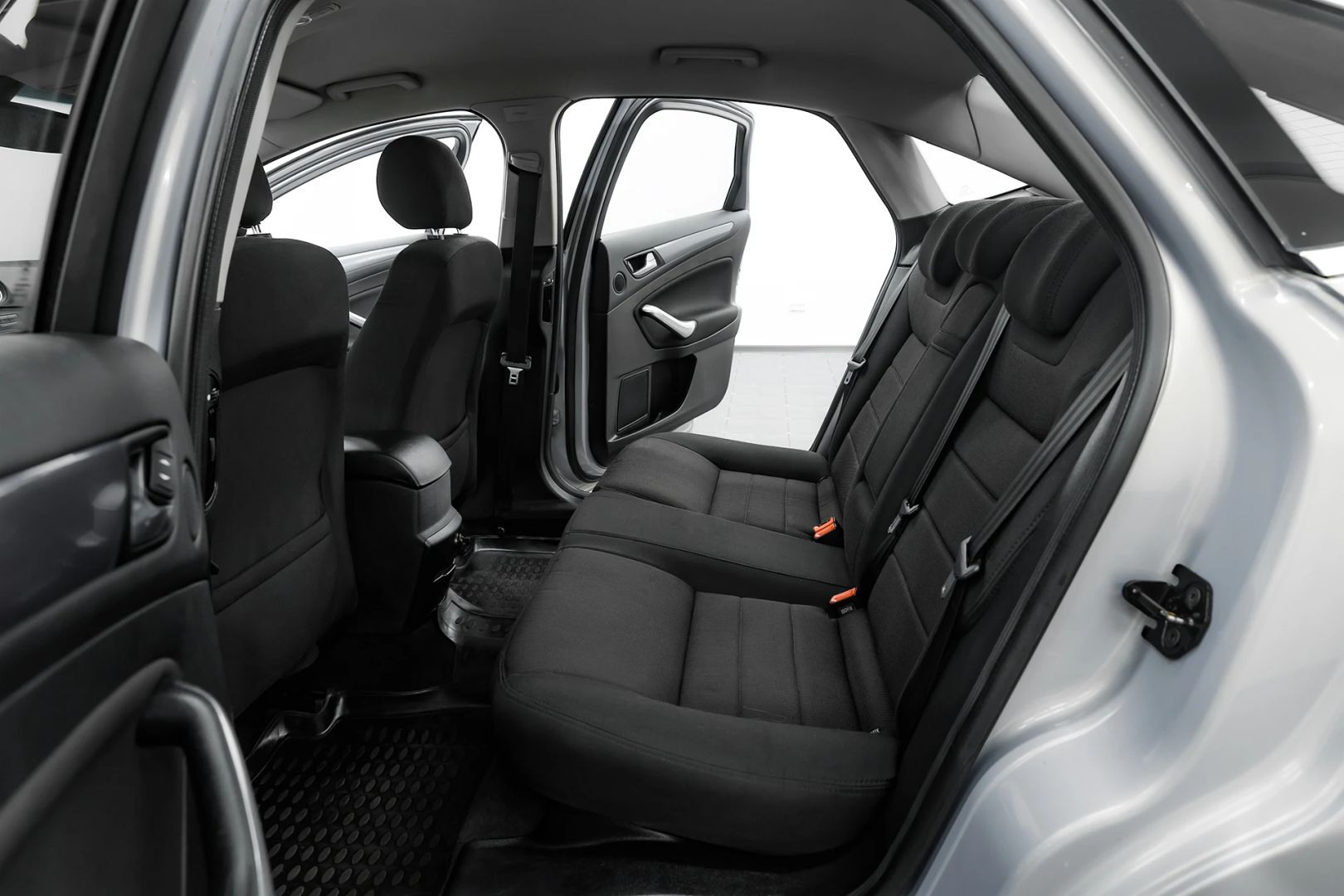 Ford Mondeo, IV Рестайлинг, 2011 фото 17