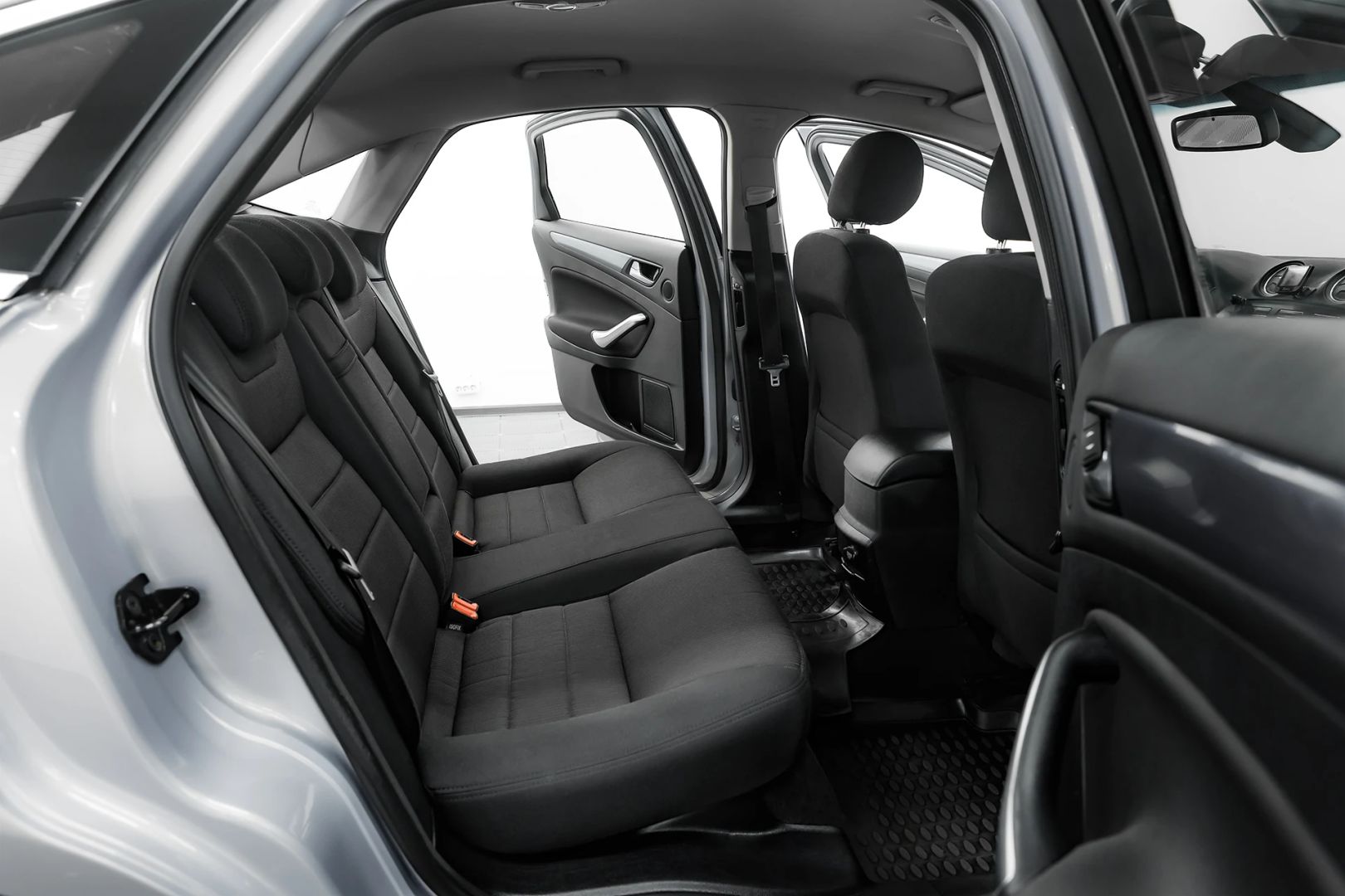 Ford Mondeo, IV Рестайлинг, 2011 фото 18