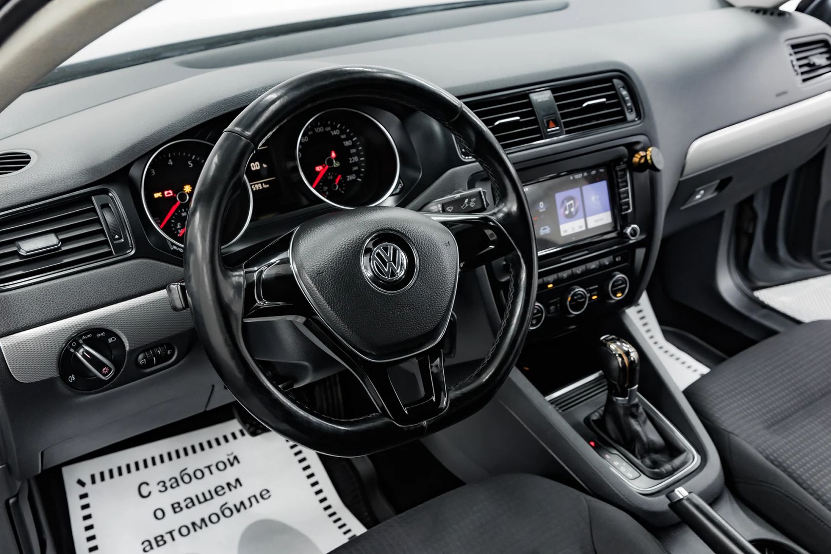 Volkswagen Jetta, VI Рестайлинг, 2016 фото 11