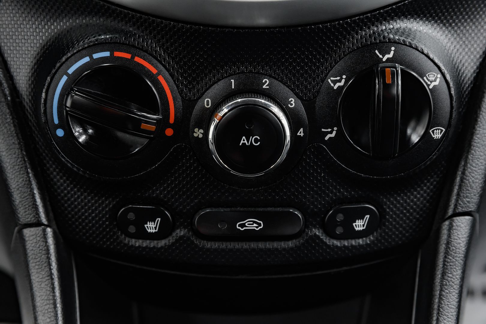 Hyundai Solaris, I, 2011 фото 13