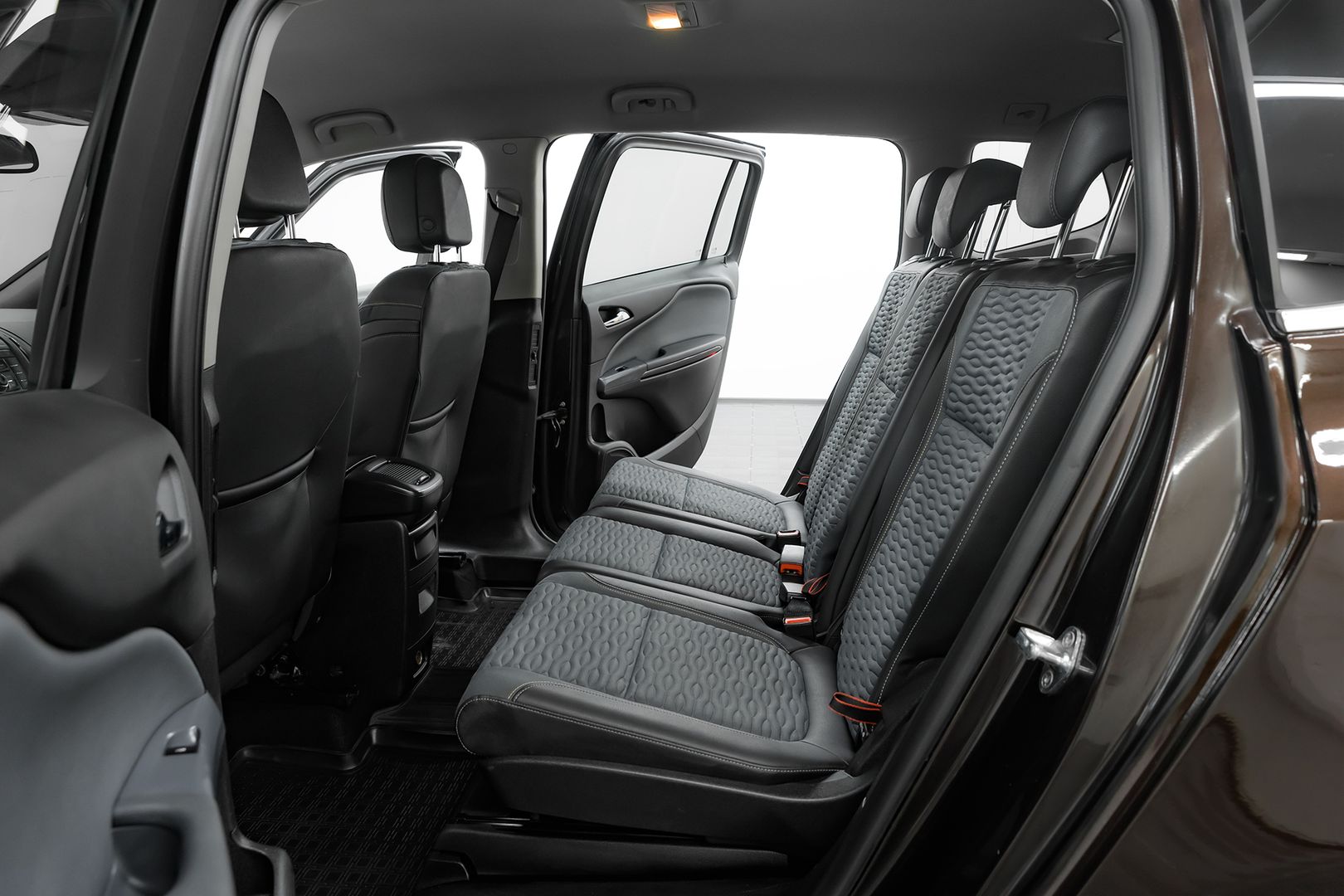 Opel Zafira, C, 2013 фото 14