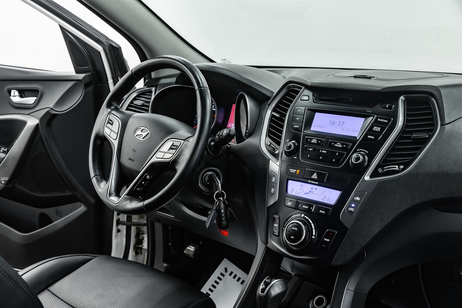 Hyundai Santa Fe, III, 2012 фото 9