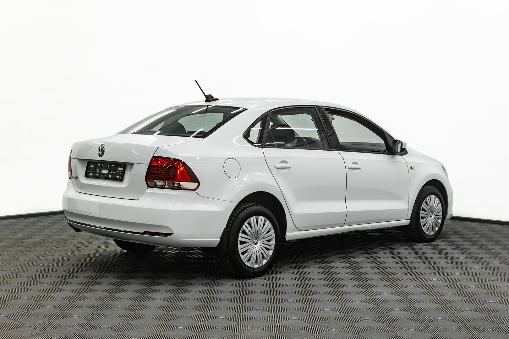 Volkswagen Polo, V Рестайлинг, 2018 фото 4