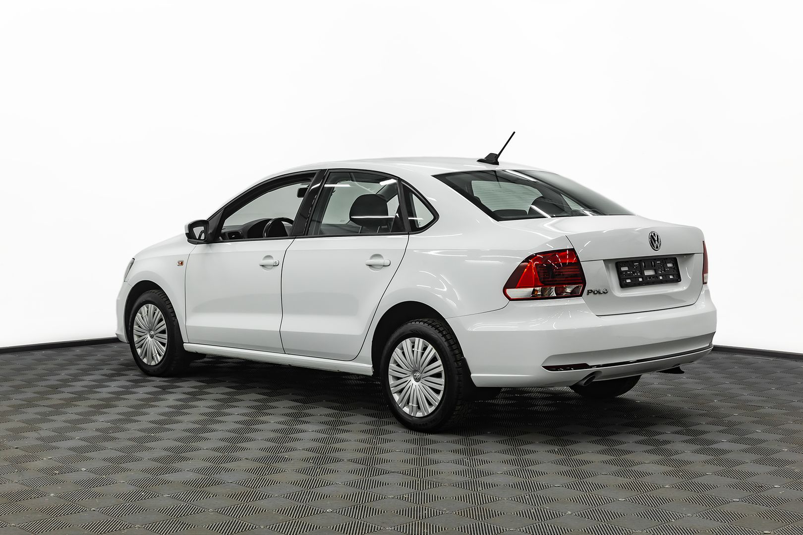 Volkswagen Polo, V Рестайлинг, 2018 фото 6