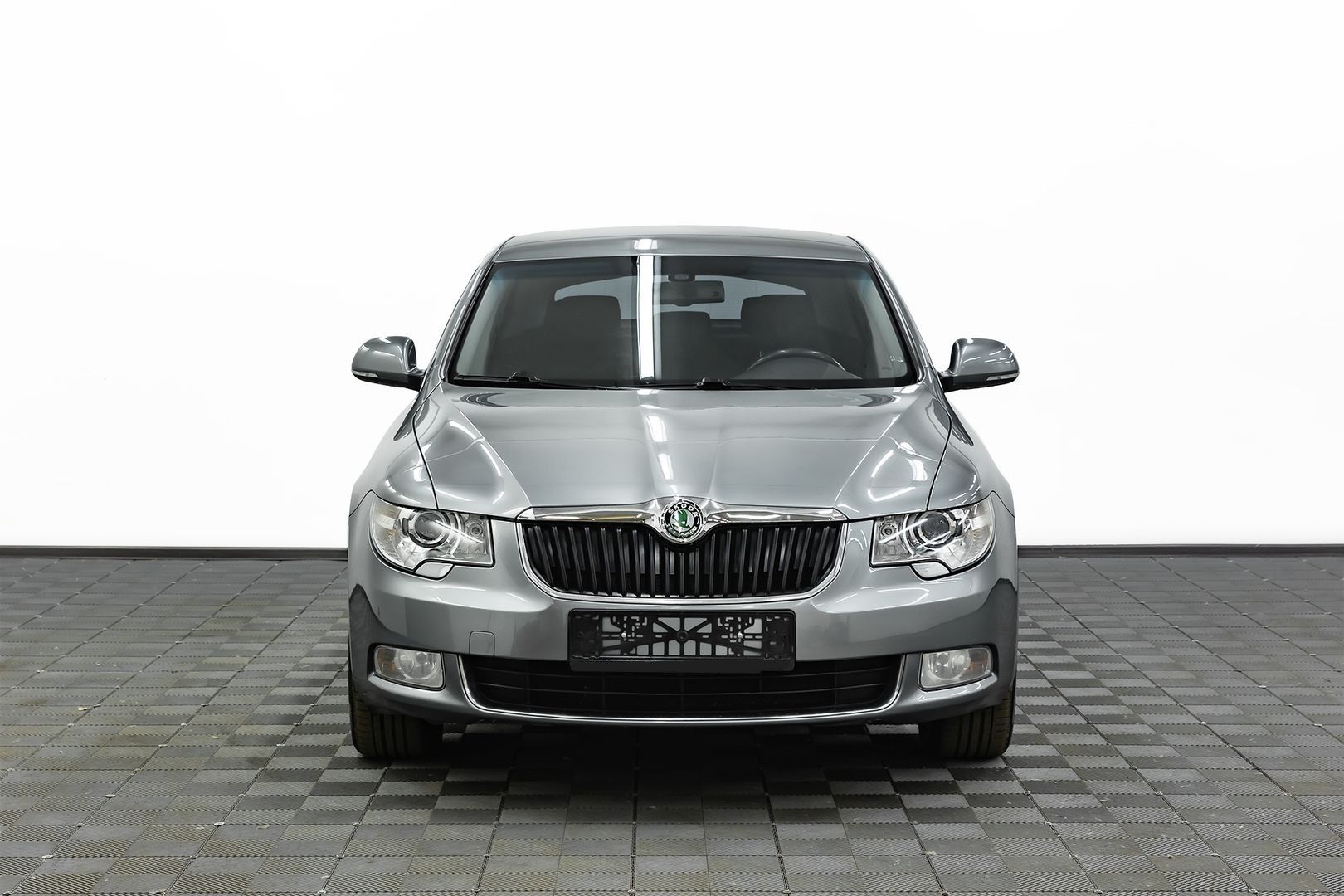 Skoda Superb, II, 2013 фото 2