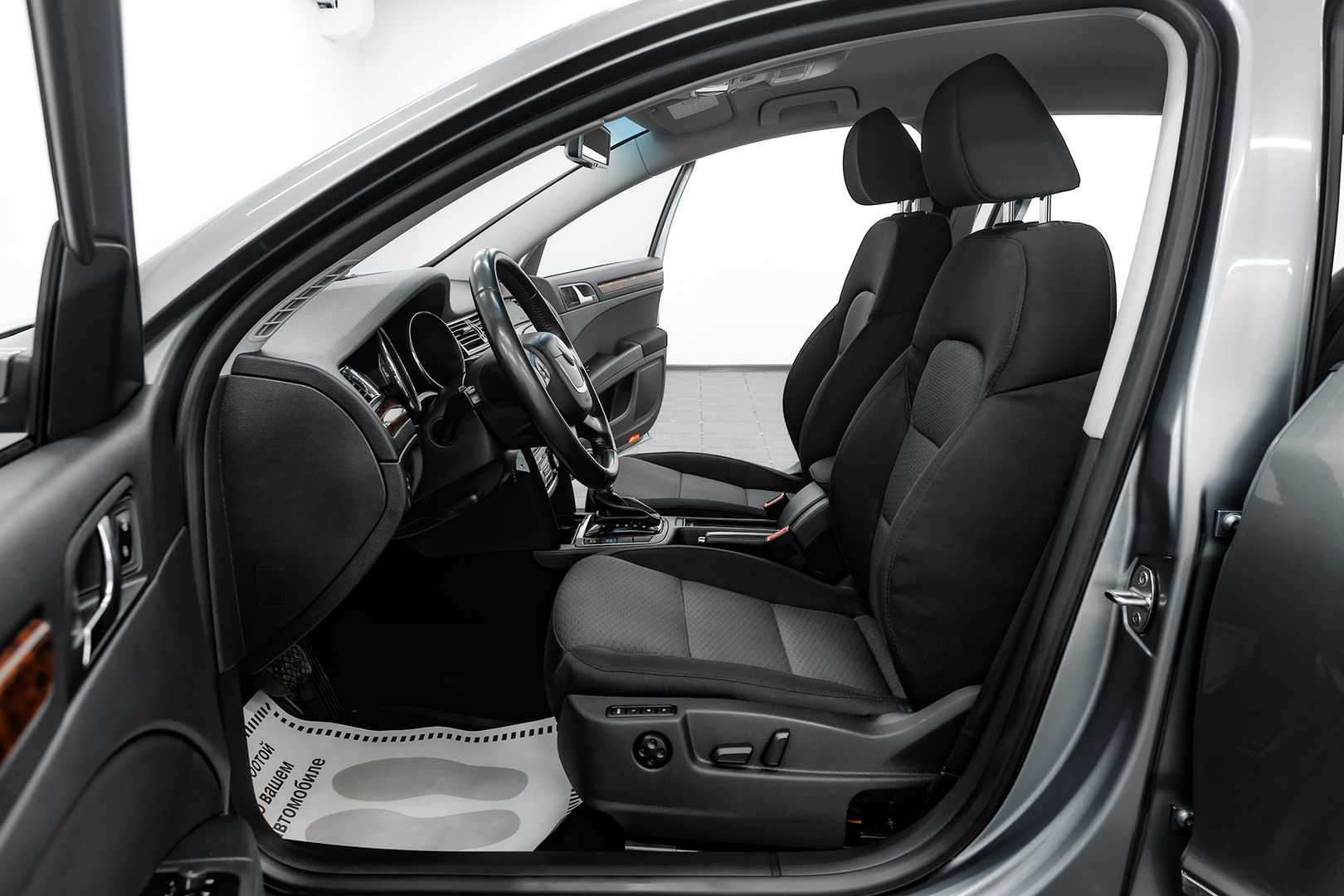 Skoda Superb, II, 2013 фото 7