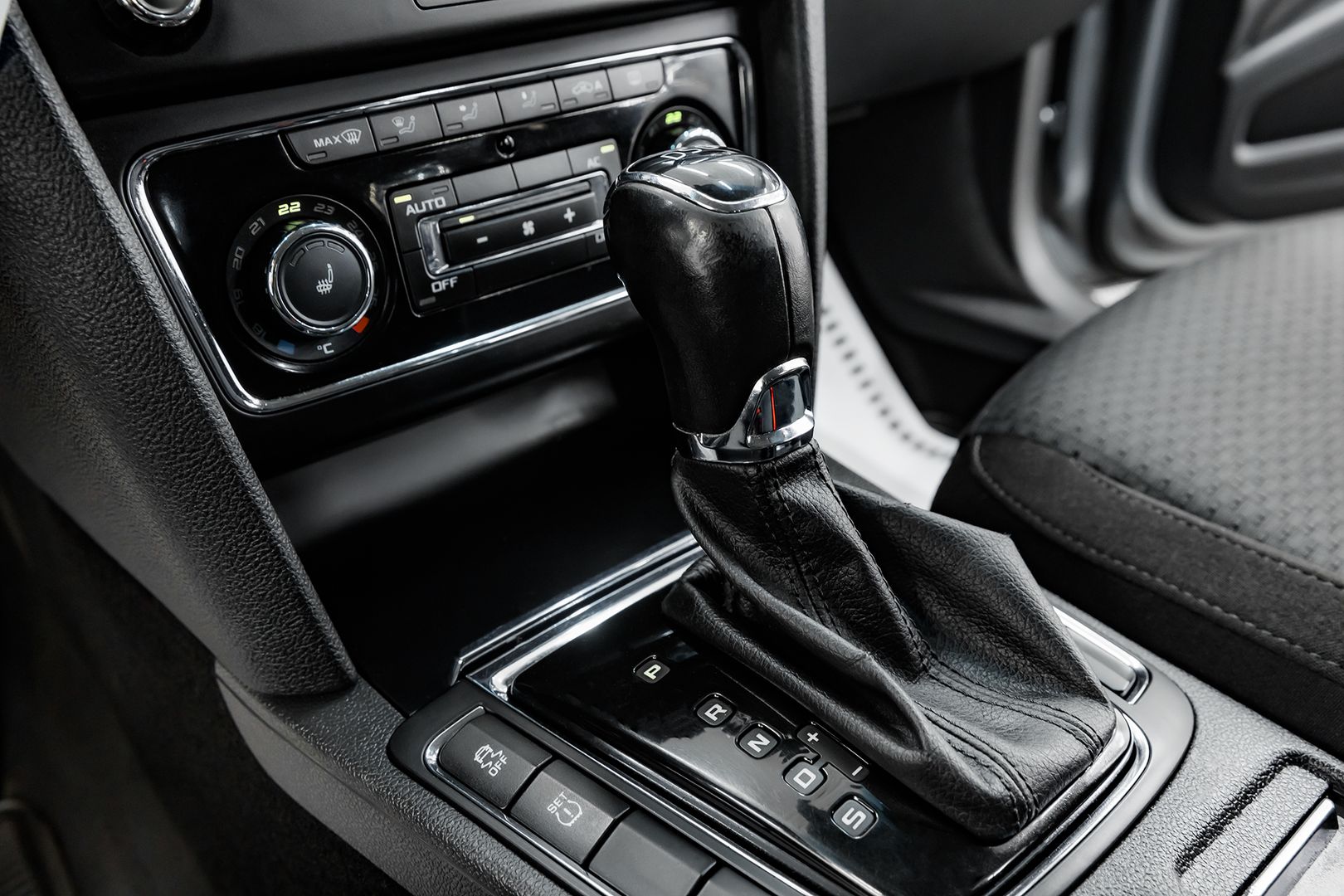 Skoda Superb, II, 2013 фото 12