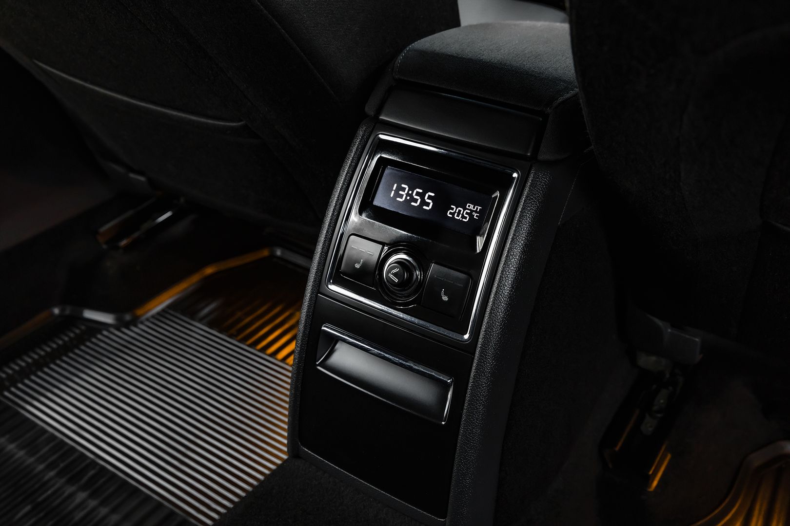 Skoda Superb, II, 2013 фото 19