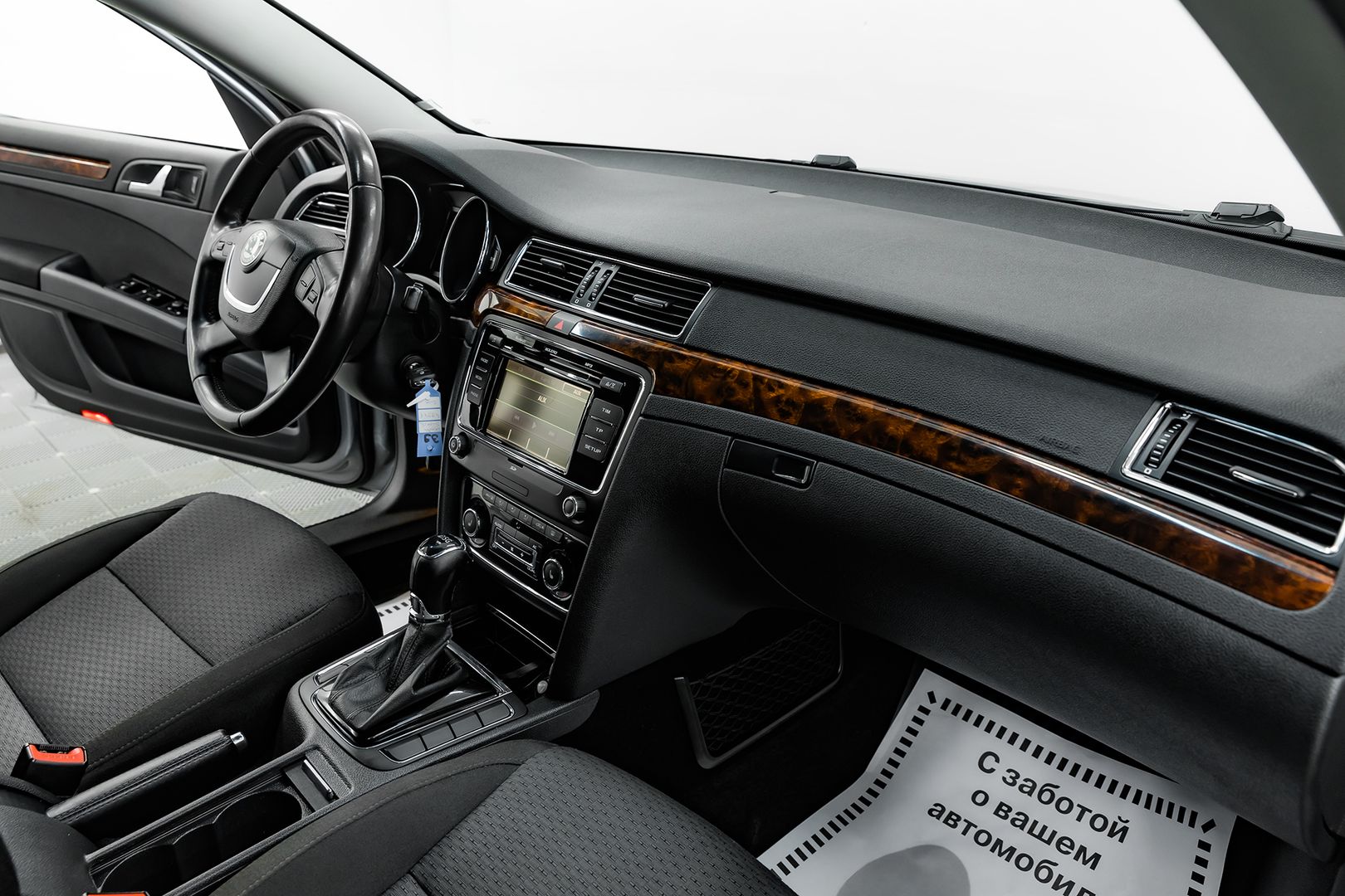 Skoda Superb, II, 2013 фото 14