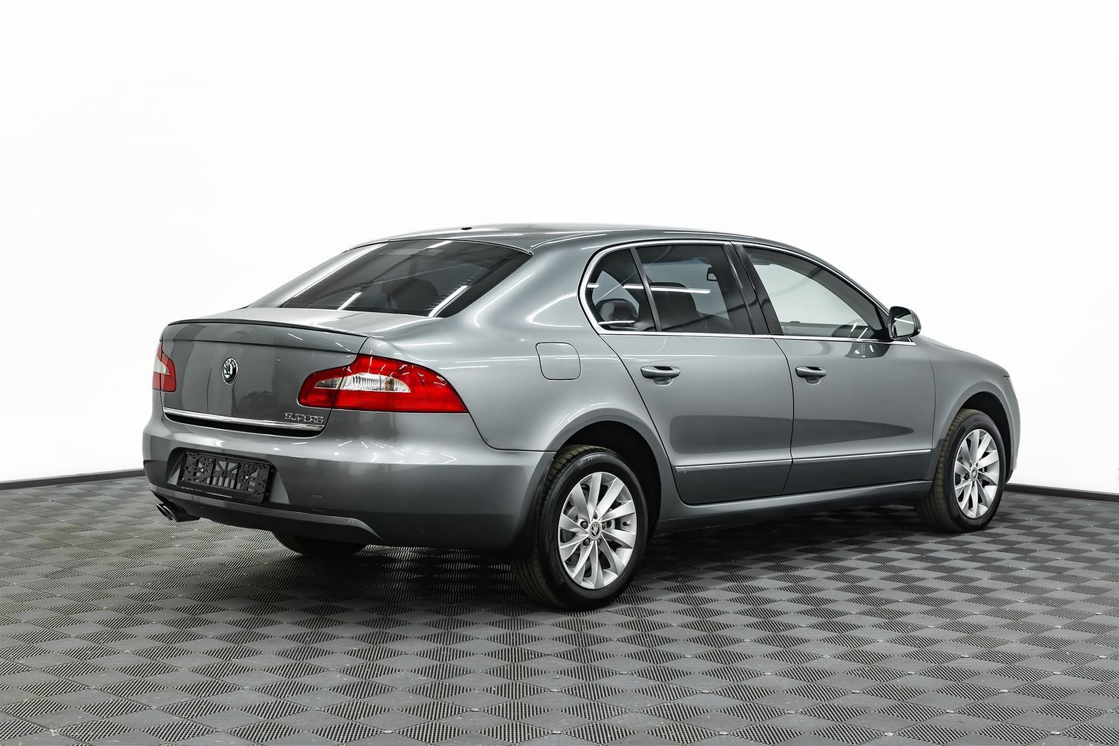 Skoda Superb, II, 2013 фото 6