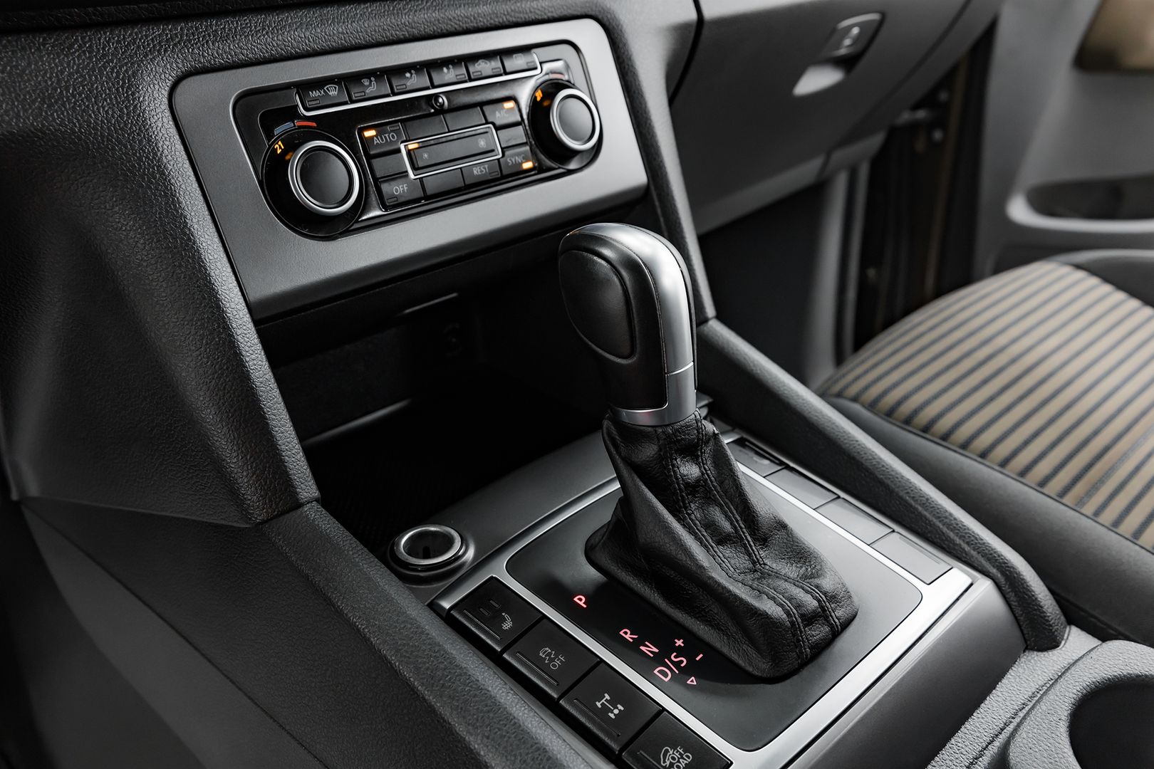 Volkswagen Amarok, I, 2015 фото 12