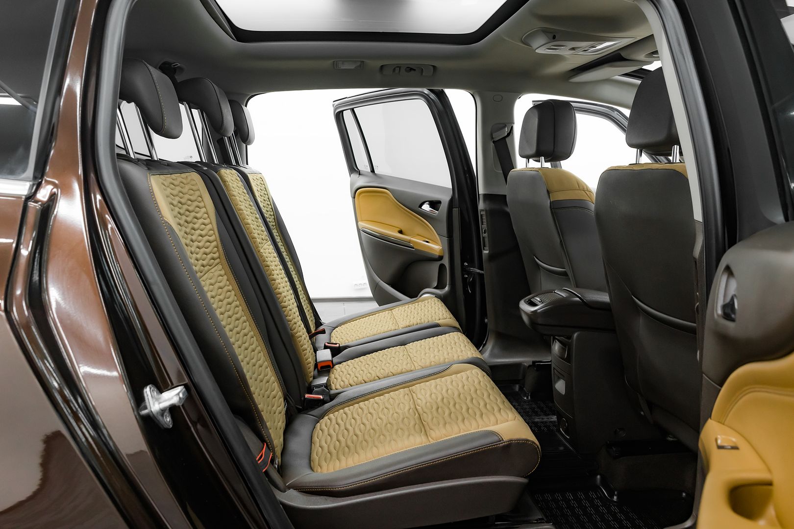 Opel Zafira, C, 2012 фото 16