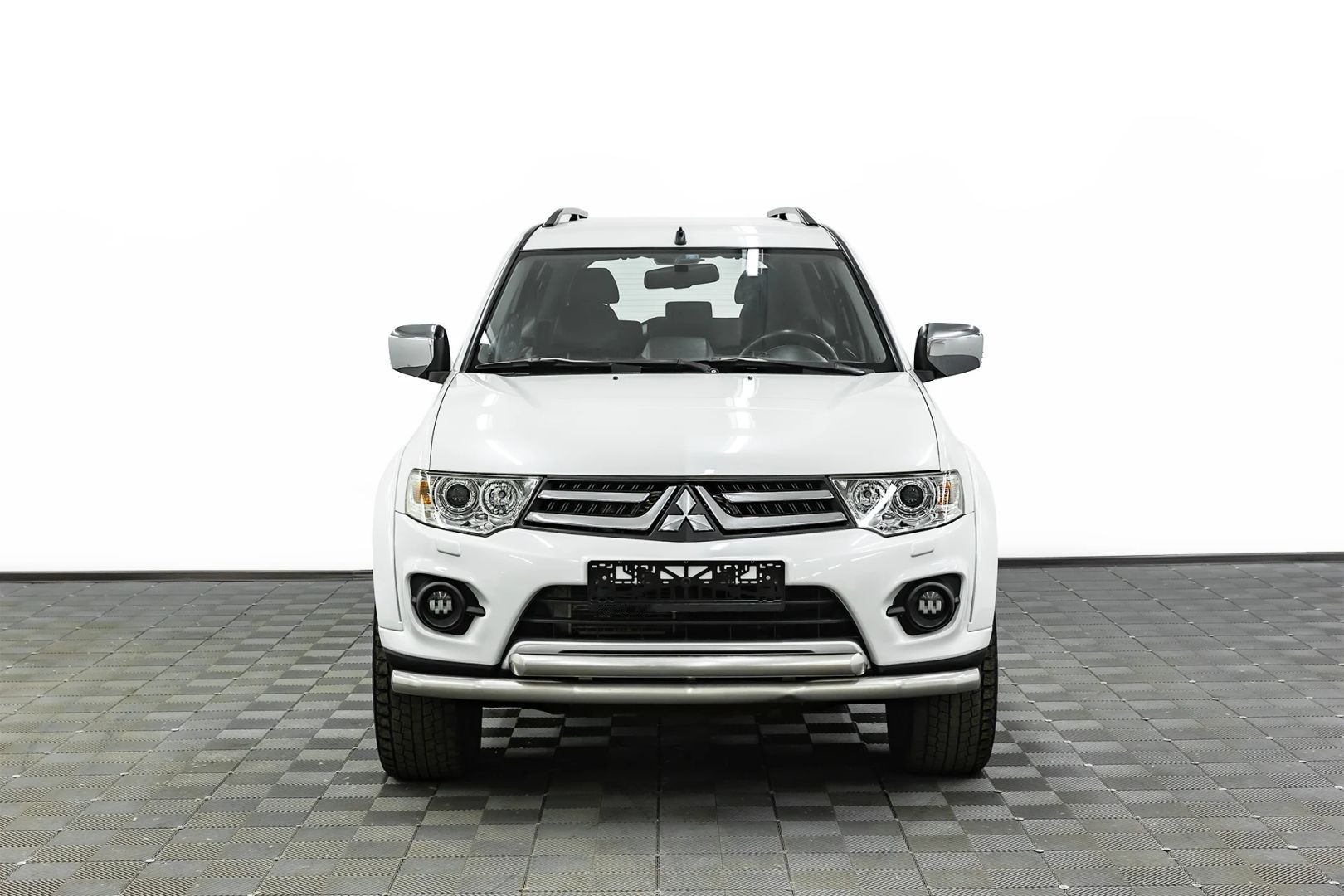Mitsubishi Pajero Sport, II Рестайлинг, 2014 фото 2