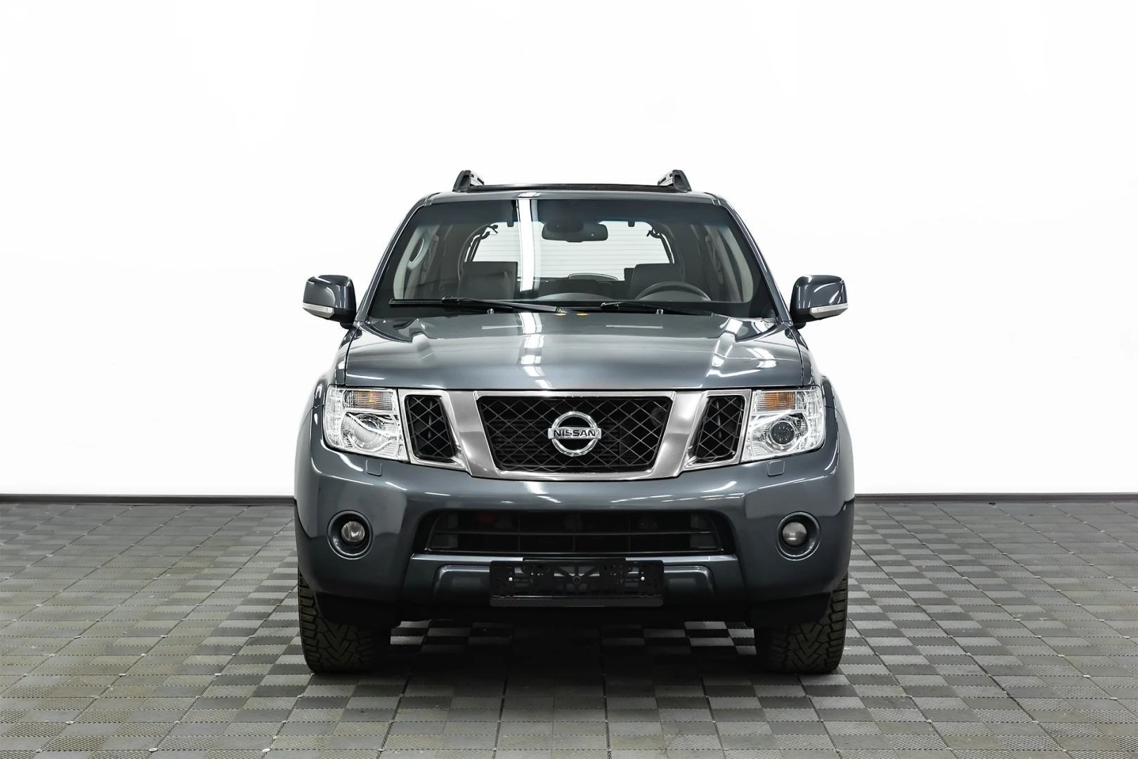 Nissan Pathfinder, III Рестайлинг, 2012 фото 2