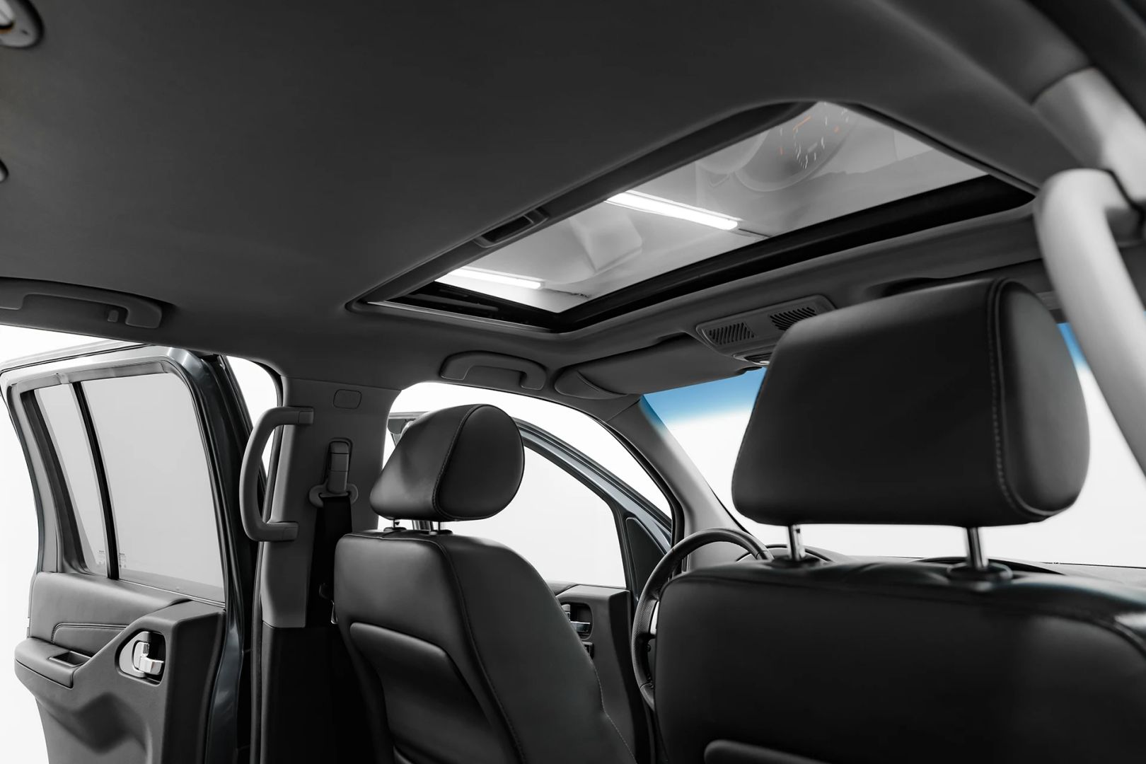 Nissan Pathfinder, III Рестайлинг, 2012 фото 18