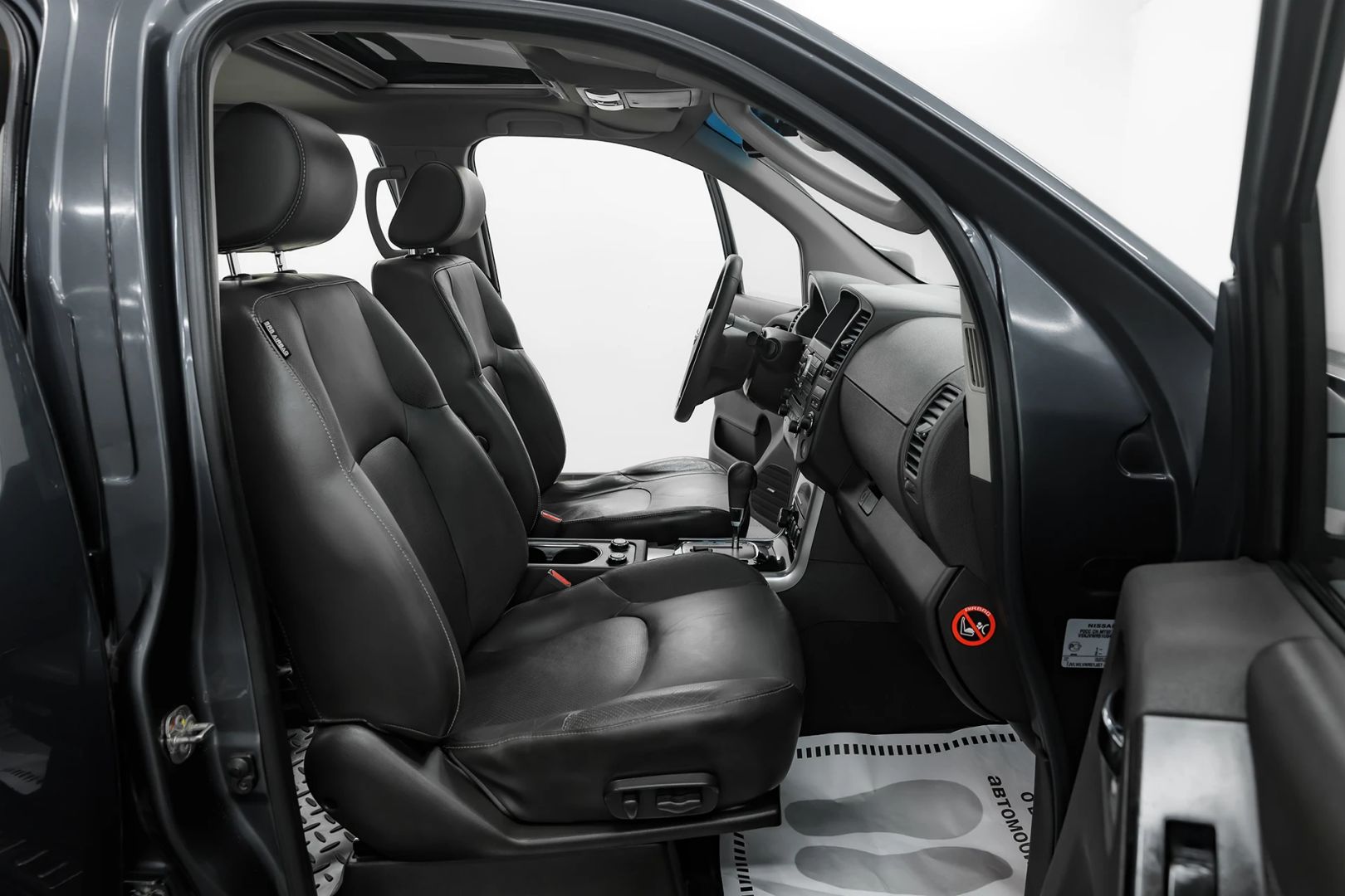 Nissan Pathfinder, III Рестайлинг, 2012 фото 15