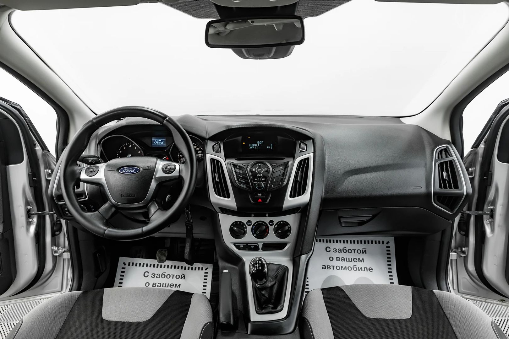 Ford Focus, III, 2014 фото 11