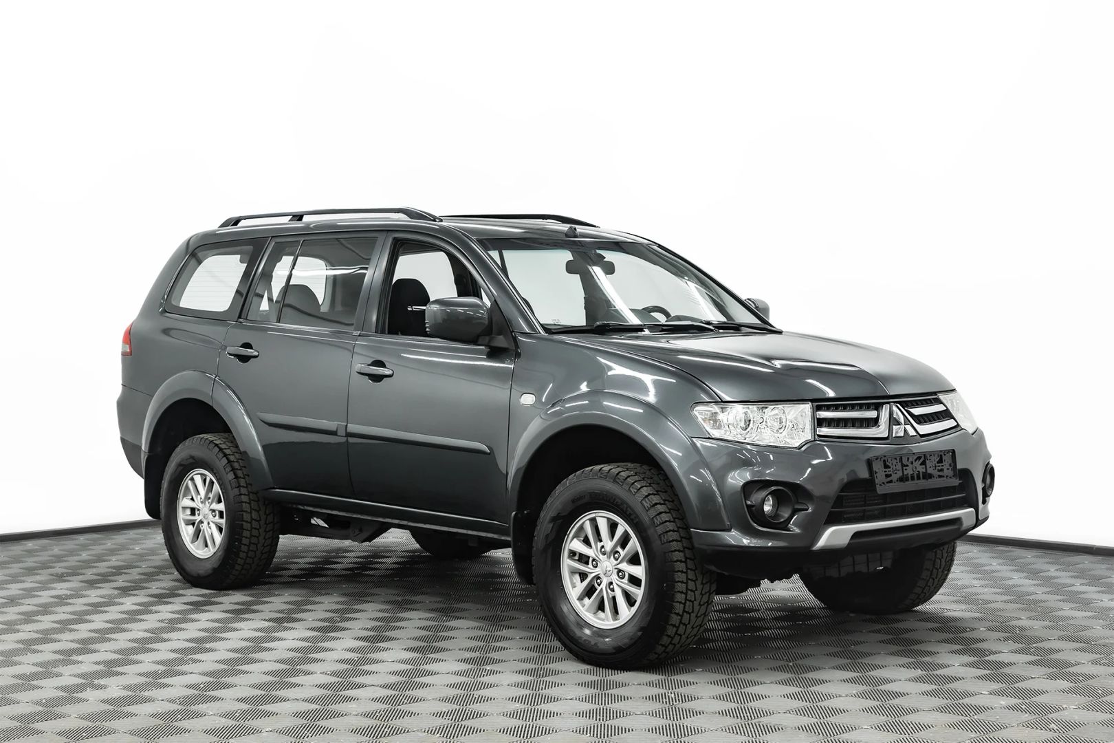 Mitsubishi Pajero Sport, II Рестайлинг, 2014 фото 3