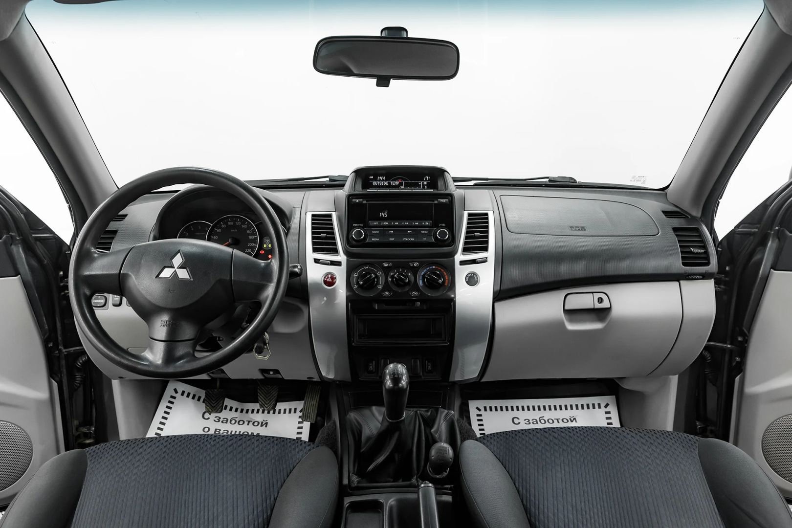 Mitsubishi Pajero Sport, II Рестайлинг, 2014 фото 12