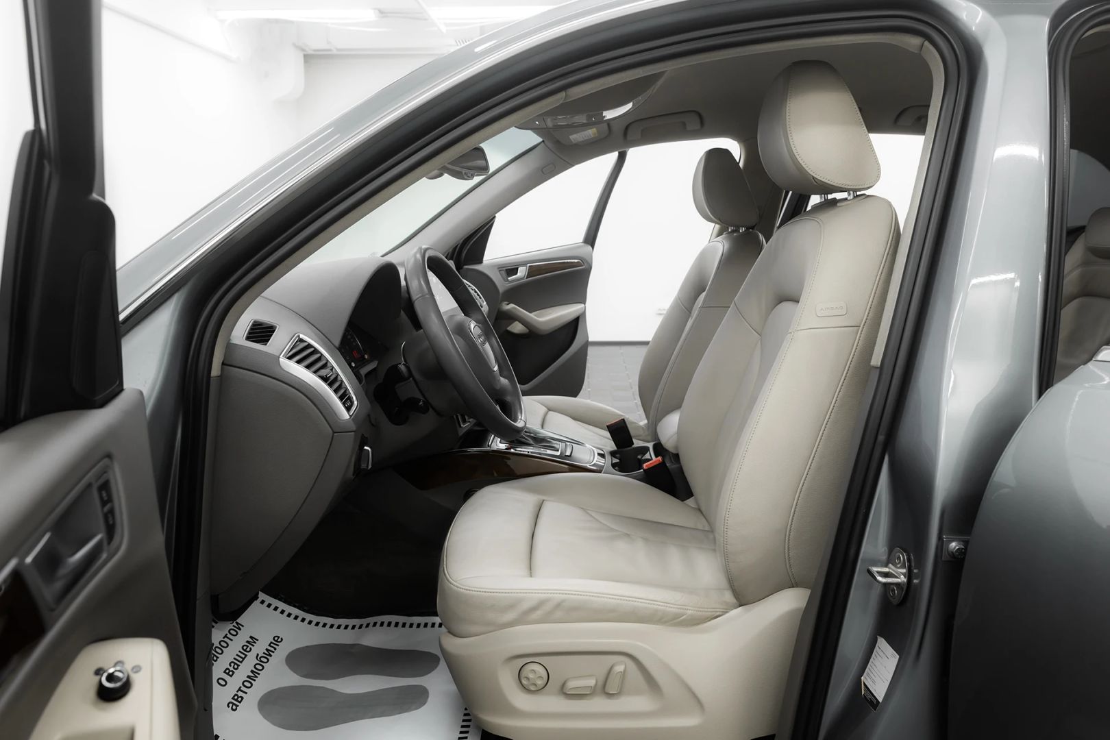 Audi Q5, I (8R), 2010 фото 7