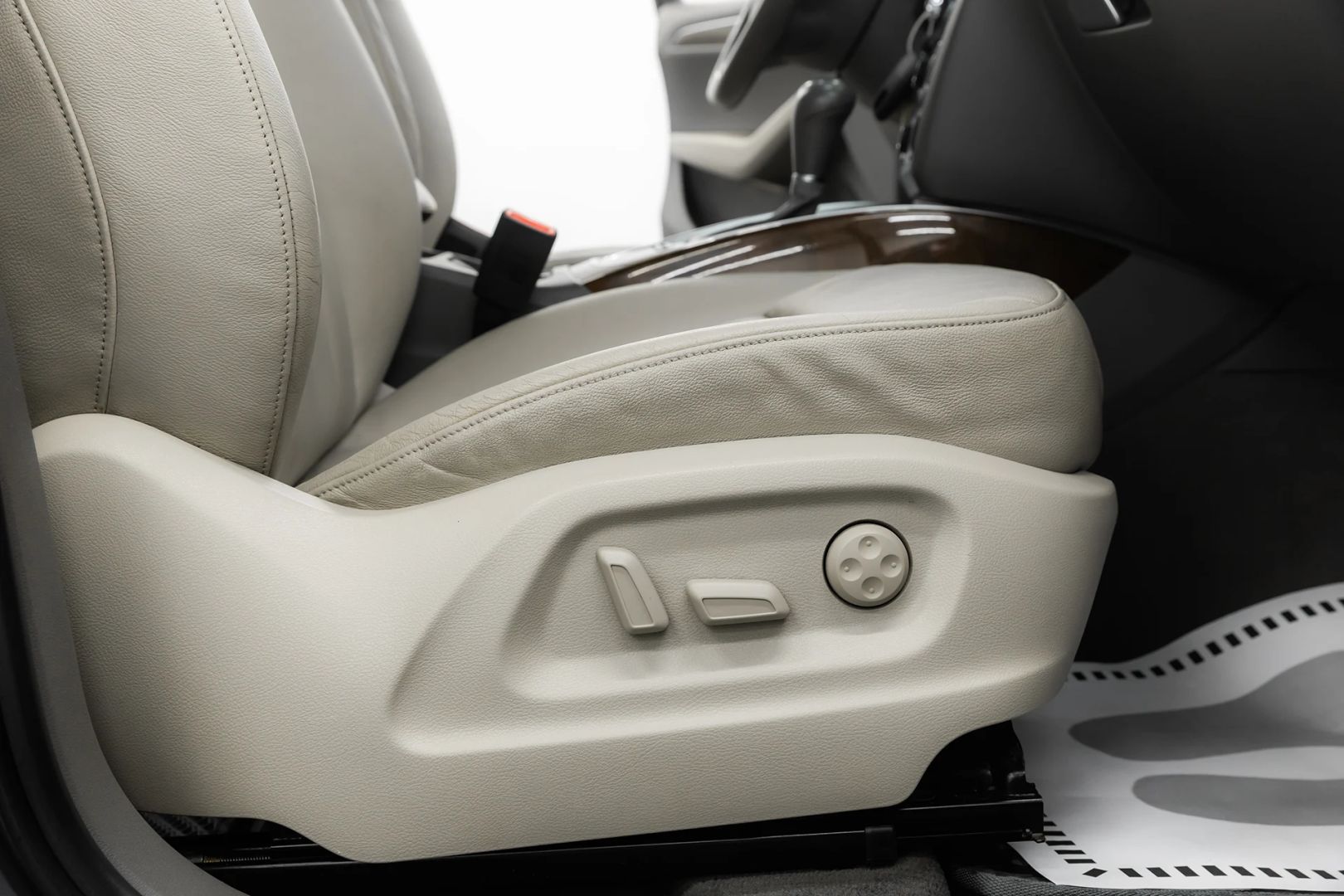 Audi Q5, I (8R), 2010 фото 16