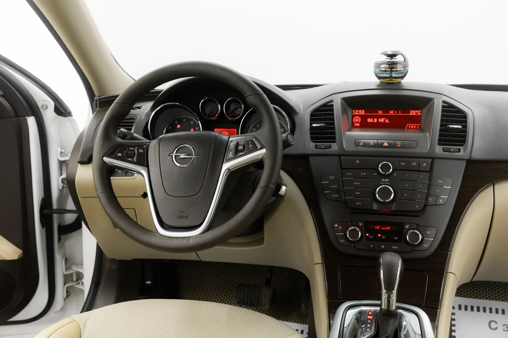 Opel Insignia, I, 2012 фото 10