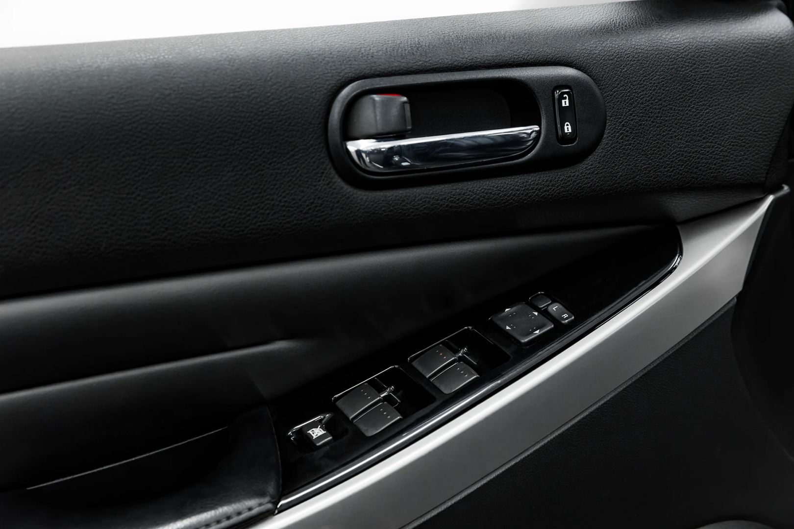 Mazda CX-7, I Рестайлинг, 2011 фото 9