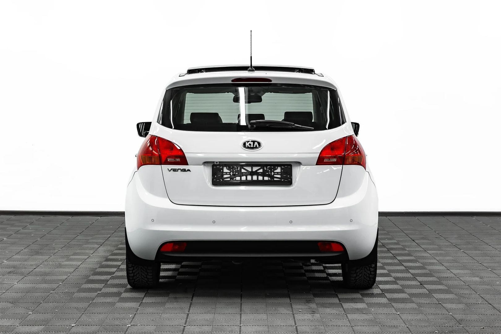 Kia Venga, I, 2013 фото 5