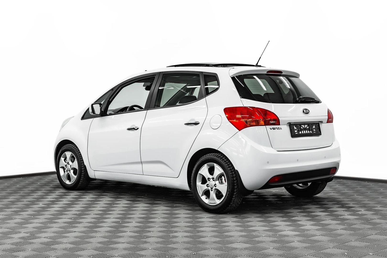 Kia Venga, I, 2013 фото 4